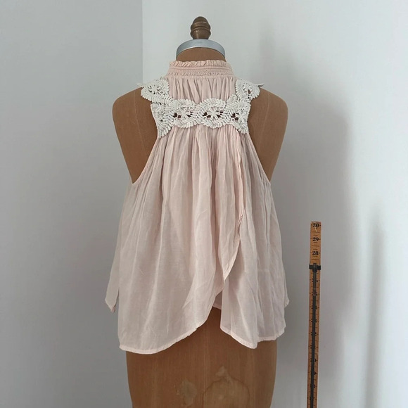 Free People lace appliqué split back top - Picture 2 of 3